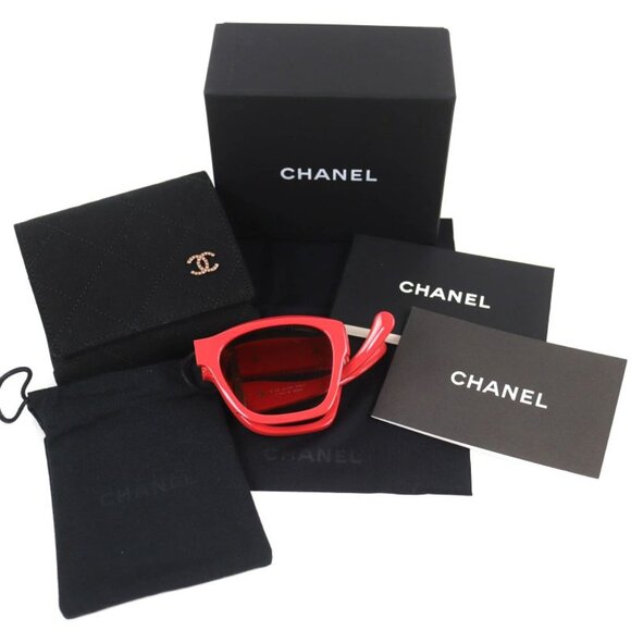 Chanel CC Logo Quilted Square main image 5
